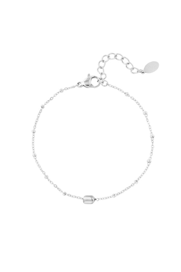 Armband met bolletje